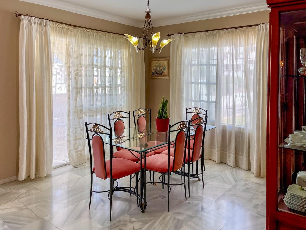 4 chambre Villa/Maison à vendre à Mijas avec piscine garage - 680 000 € (Ref: 8782191)