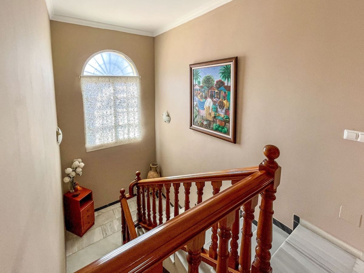 4 chambre Villa/Maison à vendre à Mijas avec piscine garage - 680 000 € (Ref: 8782191)