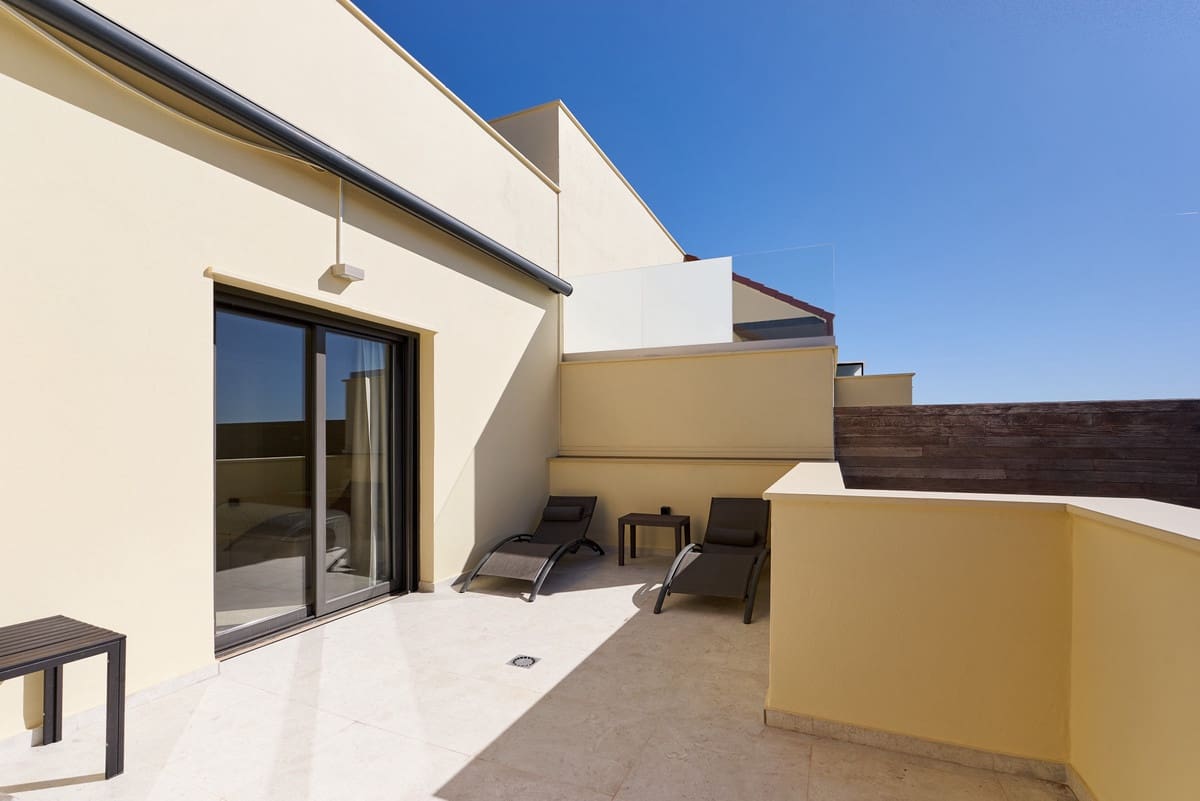 3 soveværelse Penthouse til salg i Bel-Air med swimmingpool garage - € 1.395.000 (Ref: 8785543)