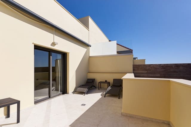 3 soverom Penthouse til salgs i Bel-Air, Estepona med svømmebasseng garasje - € 1 395 000 (Ref: 8785543)