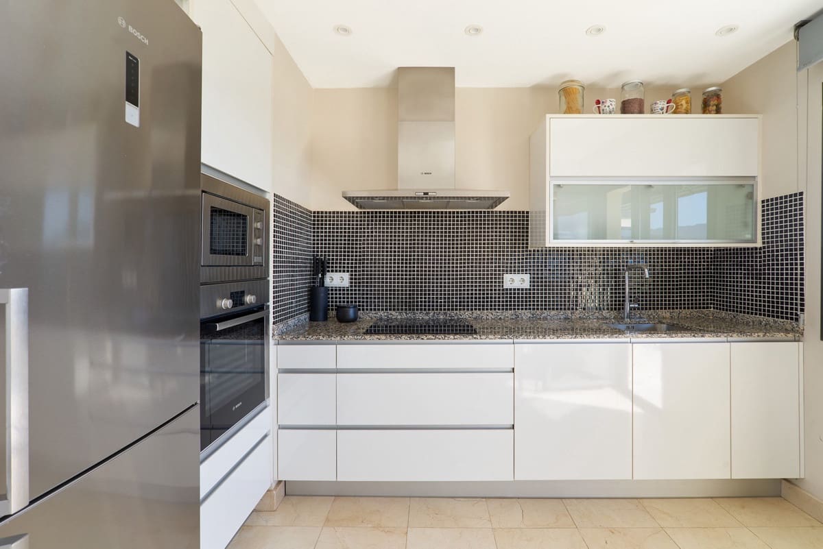 3 soveværelse Penthouse til salg i Bel-Air med swimmingpool garage - € 1.395.000 (Ref: 8785543)