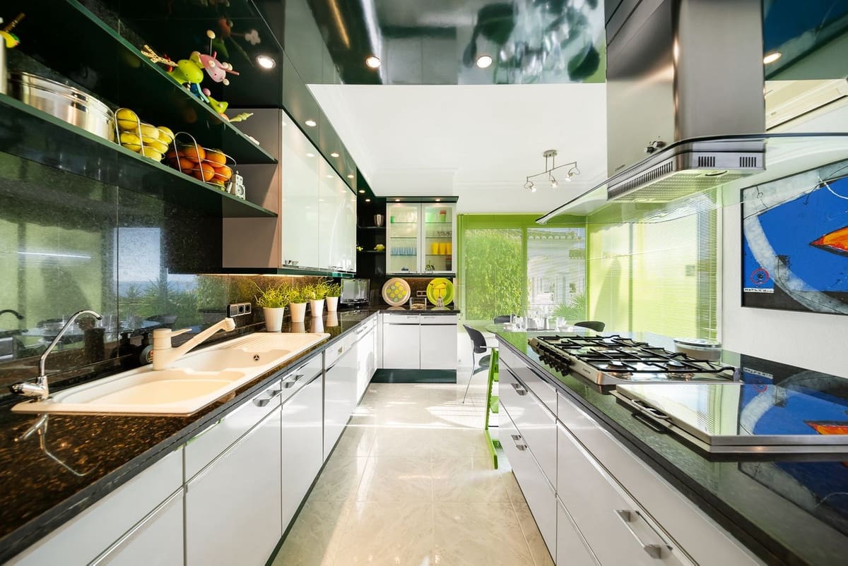 4 soveværelse Villa til salg i El Chaparral med swimmingpool garage - € 1.695.000 (Ref: 8841892)