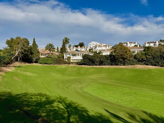 4 soverom Villa til salgs i El Chaparral, Mijas med svømmebasseng garasje - € 1 695 000 (Ref: 8841892)