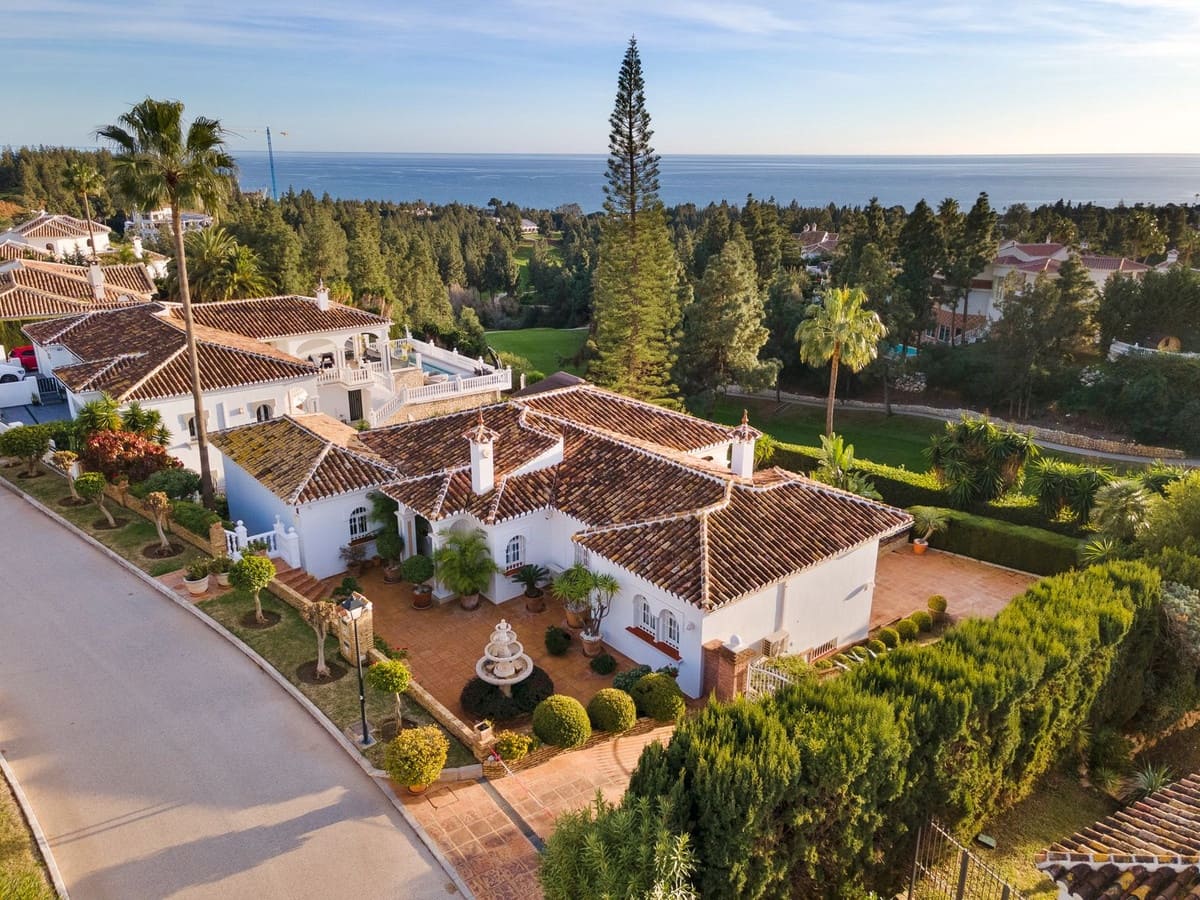 4 soveværelse Villa til salg i El Chaparral med swimmingpool garage - € 1.695.000 (Ref: 8841892)