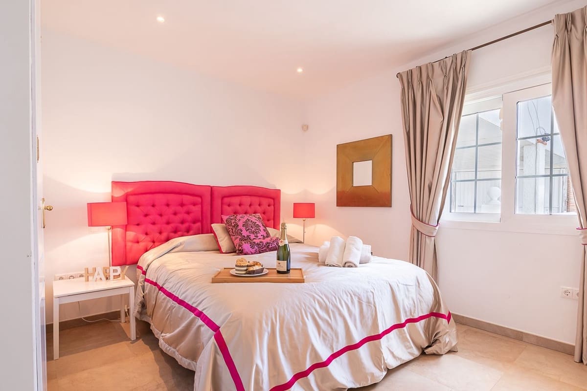 6 soveværelse Villa til salg i La Cala de Mijas med swimmingpool garage - € 1.275.000 (Ref: 8846968)