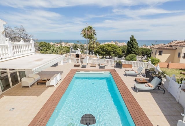 6 soveværelse Villa til salg i La Cala de Mijas, Mijas med swimmingpool garage - € 1.275.000 (Ref: 8846968)