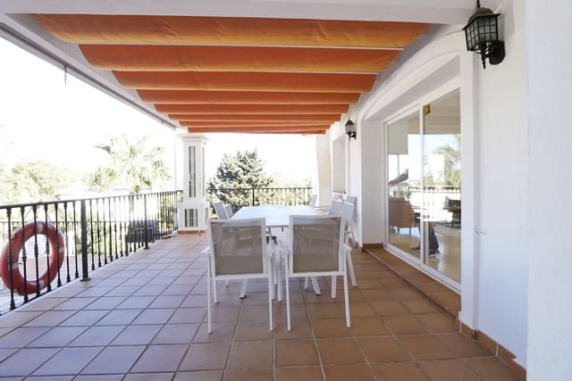 6 soveværelse Villa til salg i La Cala de Mijas, Mijas med swimmingpool garage - € 1.300.000 (Ref: 8848694)