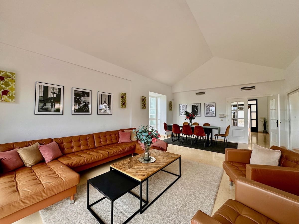 6 soveværelse Villa til salg i La Cala de Mijas med swimmingpool garage - € 1.300.000 (Ref: 8848694)