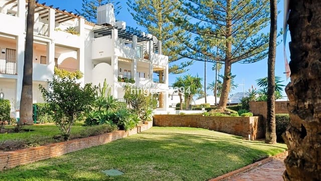 3 quarto Apartamento para venda em San Pedro de Alcantara, Marbella com piscina garagem - 1 050 000 € (Ref: 8863050)
