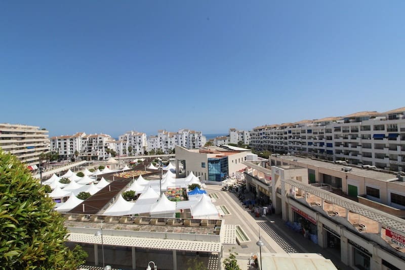 4 soveværelse Penthouse til salg i Puerto Banus med swimmingpool garage - € 2.100.000 (Ref: 8866384)