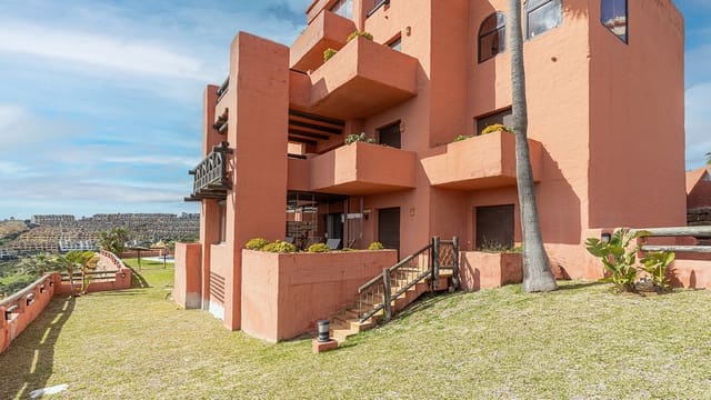 3 quarto Apartamento para venda em San Luis de Sabinillas, Manilva com piscina garagem - 350 000 € (Ref: 8927865)