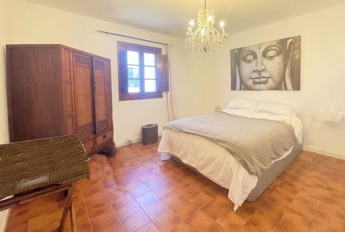 2 soveværelse Lejlighed til salg i La Duquesa / Puerto de la Duquesa - € 292.000 (Ref: 8927866)