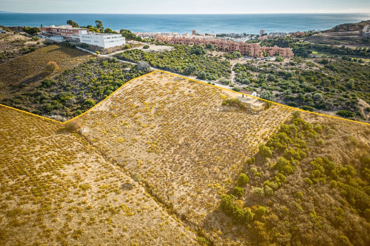 2 soverom Finca/Herregård til salgs i Manilva med svømmebasseng garasje - € 692 000 (Ref: 8938945)
