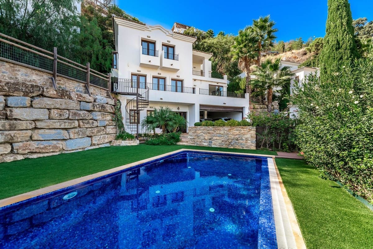 5 Zimmer Villa zu verkaufen in Benahavis mit Pool Garage - 1.595.000 € (Ref: 8942060)