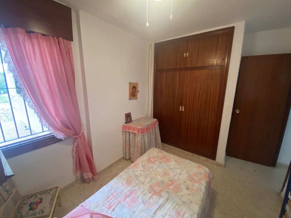 3 soveværelse Villa til salg i La Capellania med swimmingpool garage - € 870.000 (Ref: 8977556)