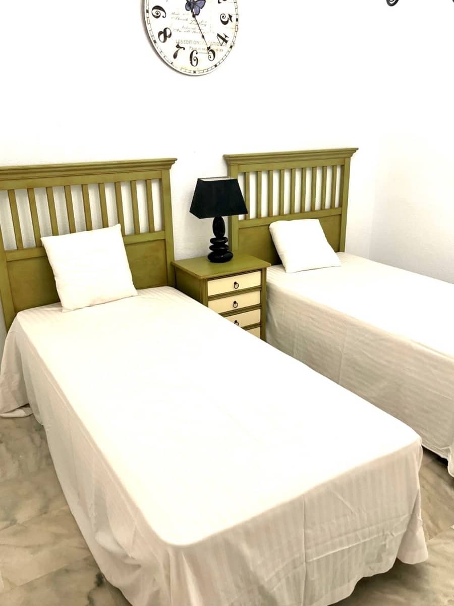 2 soveværelse Lejlighed til salg i New Golden Mile med swimmingpool garage - € 275.000 (Ref: 8977752)