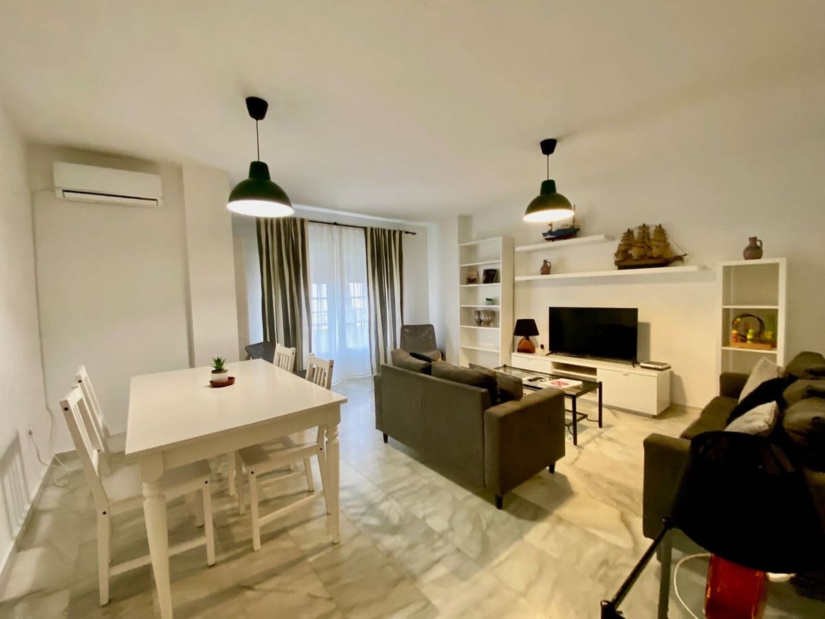 2 soveværelse Lejlighed til salg i New Golden Mile med swimmingpool garage - € 275.000 (Ref: 8977752)