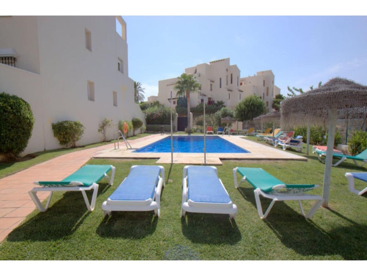 3 soverom Penthouse til salgs i Bahia de Casares med svømmebasseng garasje - € 325 000 (Ref: 8980018)