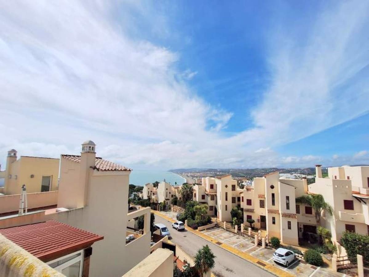 3 soverom Penthouse til salgs i Bahia de Casares med svømmebasseng garasje - € 349 000 (Ref: 8980018)