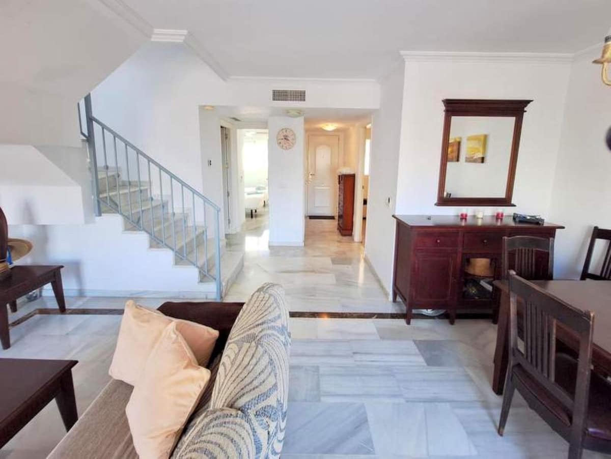 3 soverom Penthouse til salgs i Bahia de Casares med svømmebasseng garasje - € 325 000 (Ref: 8980018)