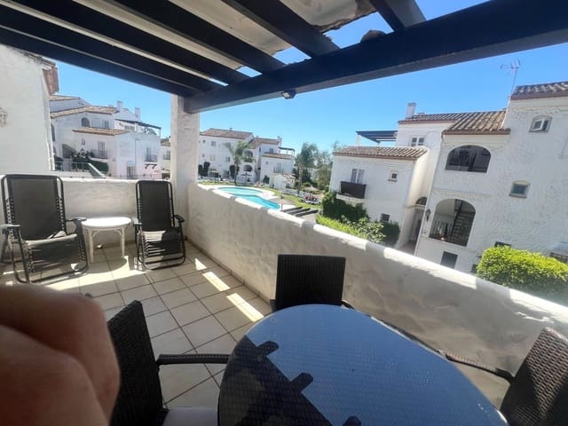 2 soverom Leilighet til salgs i El Paraiso, Estepona med svømmebasseng garasje - € 285 000 (Ref: 8986371)