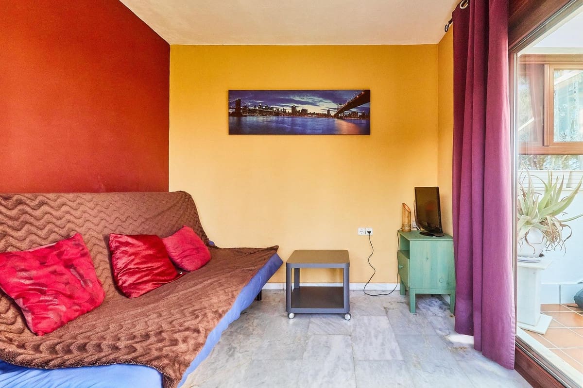 4 soveværelse Villa til salg i Mijas Costa med swimmingpool garage - € 899.970 (Ref: 8987321)