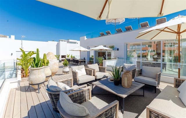 9 soverom Villa til salgs i Riviera del Sol, Mijas med svømmebasseng garasje - € 2 925 000 (Ref: 8990013)