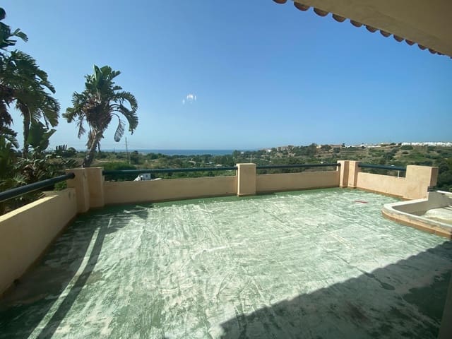 4 soverom Villa til salgs i La Cala de Mijas, Mijas med svømmebasseng garasje - € 2 450 000 (Ref: 8990014)