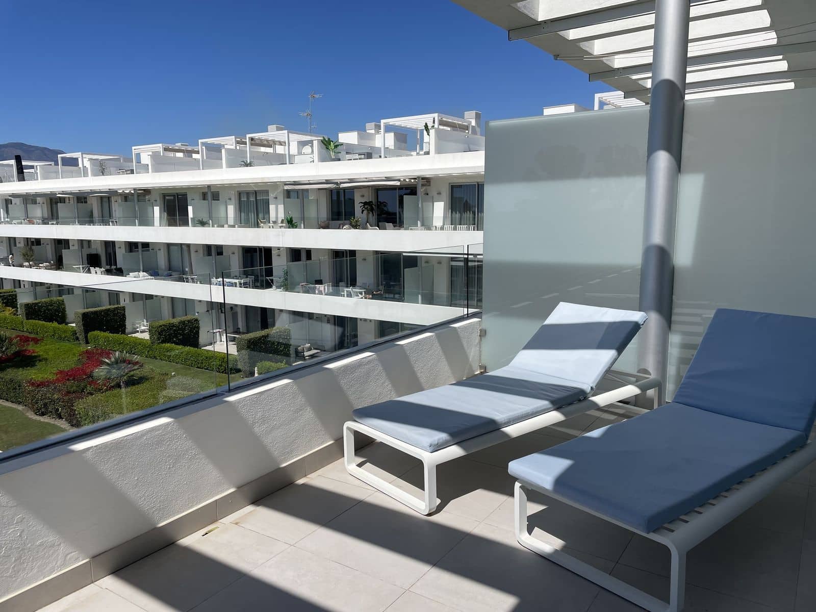 3 soveværelse Penthouse til salg i Bel-Air med swimmingpool garage - € 675.000 (Ref: 9034096)
