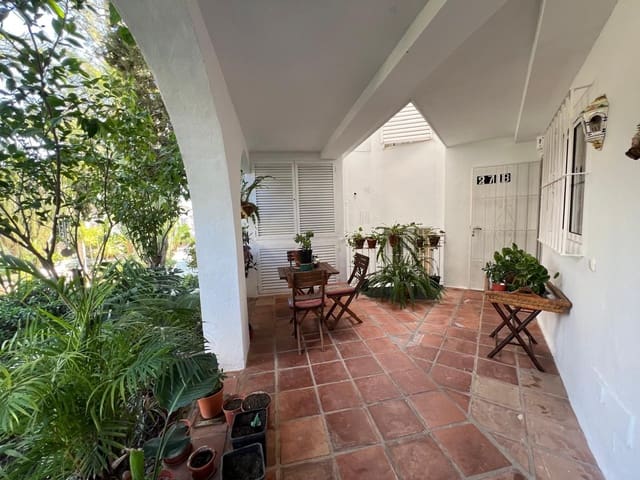 1 soveværelse Lejlighed til salg i Marbella med swimmingpool garage - € 356.000 (Ref: 9053564)