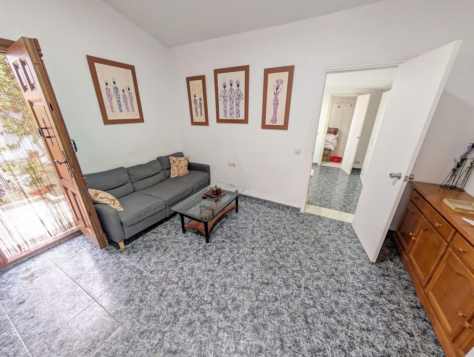 3 soveværelse Byhus til salg i El Rosario med swimmingpool garage - € 565.000 (Ref: 9064329)