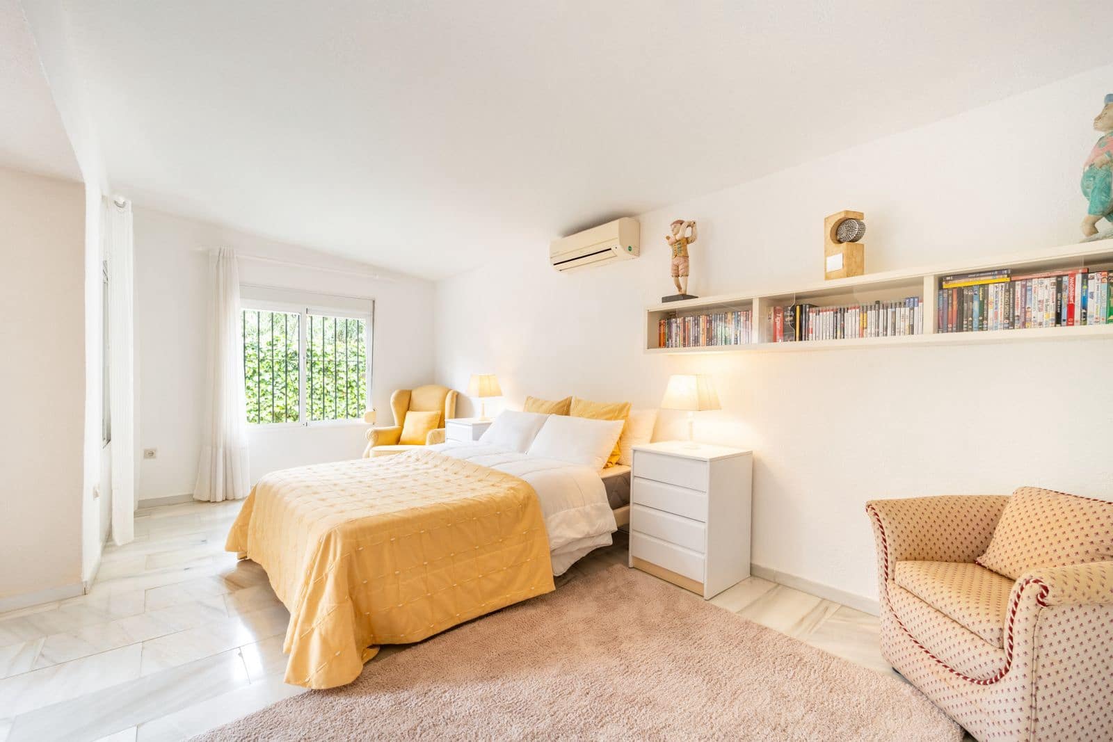 4 soveværelse Villa til salg i El Rosario med swimmingpool garage - € 1.400.000 (Ref: 9072933)