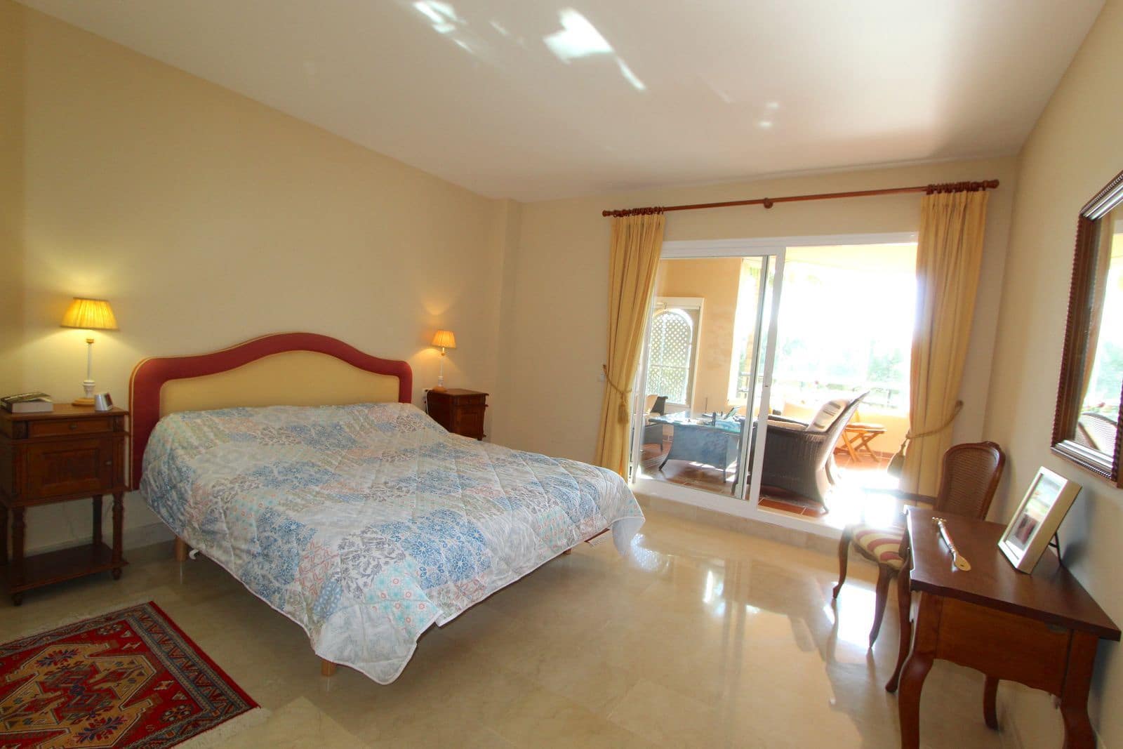 3 bedroom Apartment for sale in Elviria with pool garage - € 535,000 (Ref: 9073698)