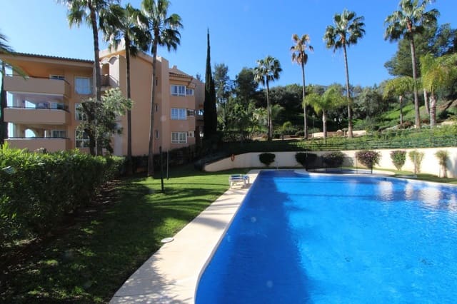 3 bedroom Apartment for sale in Elviria, Marbella with pool garage - € 535,000 (Ref: 9073698)