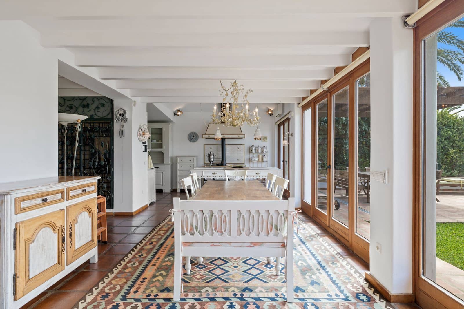 6 sypialnia Willa na sprzedaż w Marbesa z basenem garażem - 1 795 000 € (Ref: 9073700)