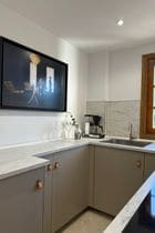 1 bedroom Apartment for sale in La Duquesa / Puerto de la Duquesa - € 260,000 (Ref: 9078361)