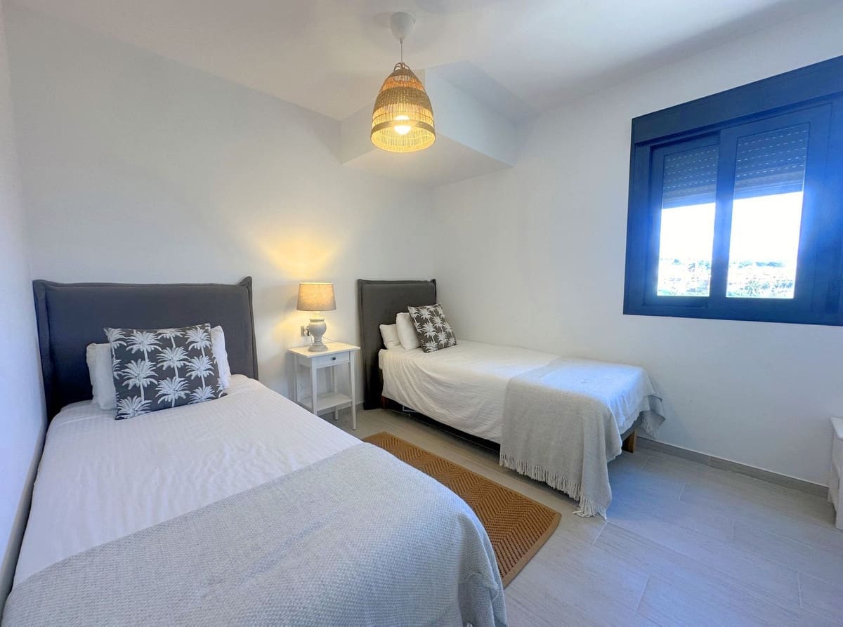 3 sovrum Takvåning till salu i Bahia Dorada med pool garage - 735 000 € (Ref: 9096281)