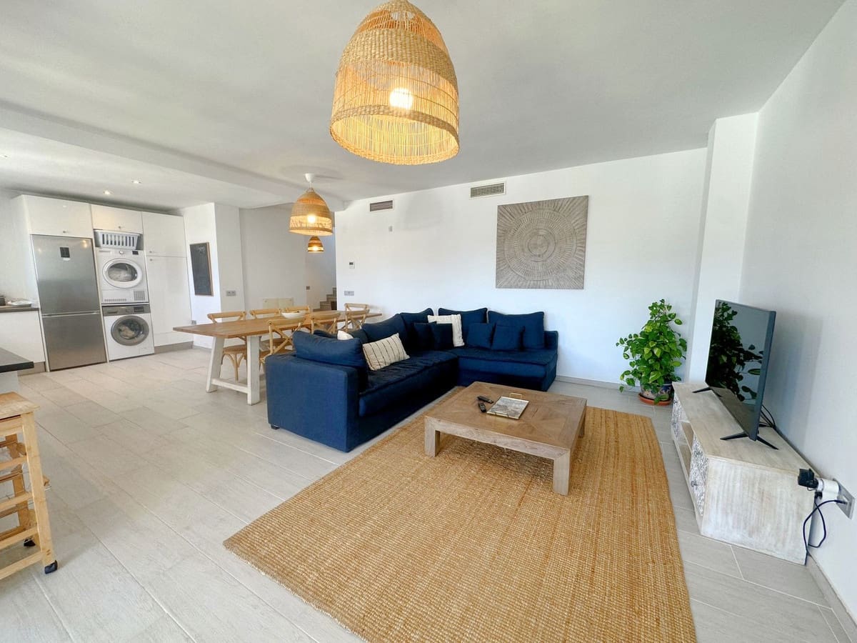 3 sovrum Takvåning till salu i Bahia Dorada med pool garage - 735 000 € (Ref: 9096281)