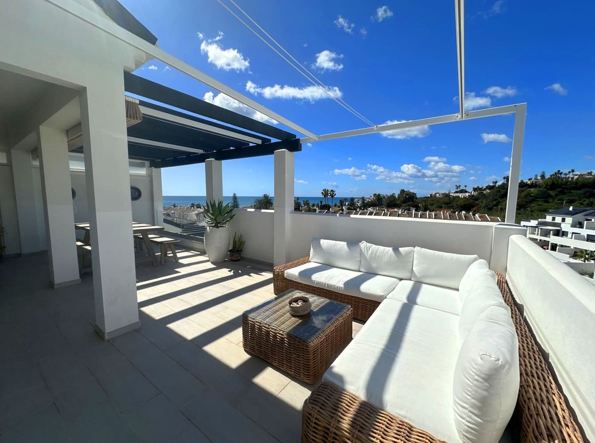 3 sovrum Takvåning till salu i Bahia Dorada med pool garage - 735 000 € (Ref: 9096281)