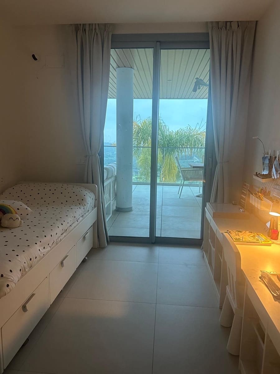 3 bedroom Apartment for sale in Mijas Costa with pool garage - € 765,000 (Ref: 9096282)