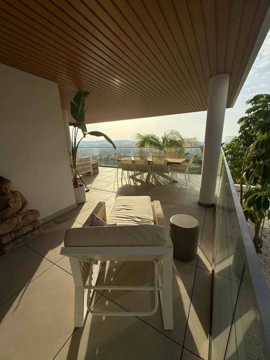 3 bedroom Apartment for sale in Mijas Costa with pool garage - € 765,000 (Ref: 9096282)