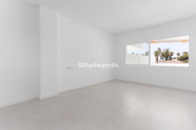 4 makuuhuone Huoneisto myytävänä paikassa Guadalmina, Marbella mukana uima-altaan 
autotalli - 1 825 000 € (Ref: 9097013)