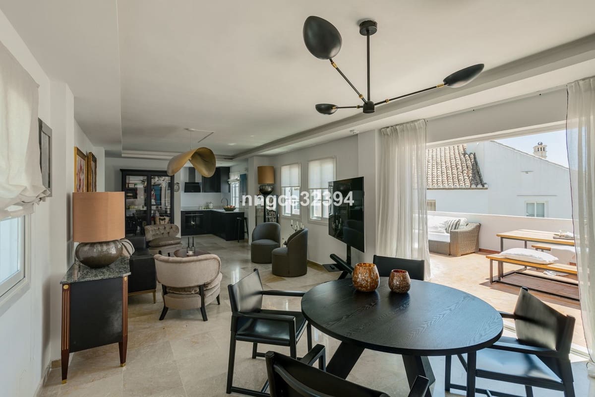 2 soveværelse Penthouse til salg i El Paraiso med swimmingpool - € 449.000 (Ref: 9097015)