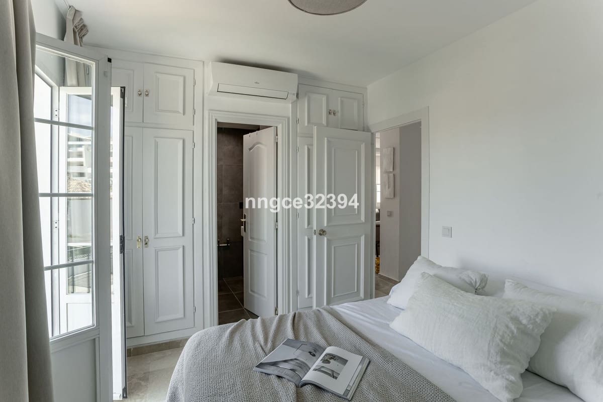 2 soveværelse Penthouse til salg i El Paraiso med swimmingpool - € 449.000 (Ref: 9097015)