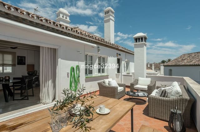 2 soverom Penthouse til salgs i El Paraiso, Estepona med svømmebasseng - € 449 000 (Ref: 9097015)