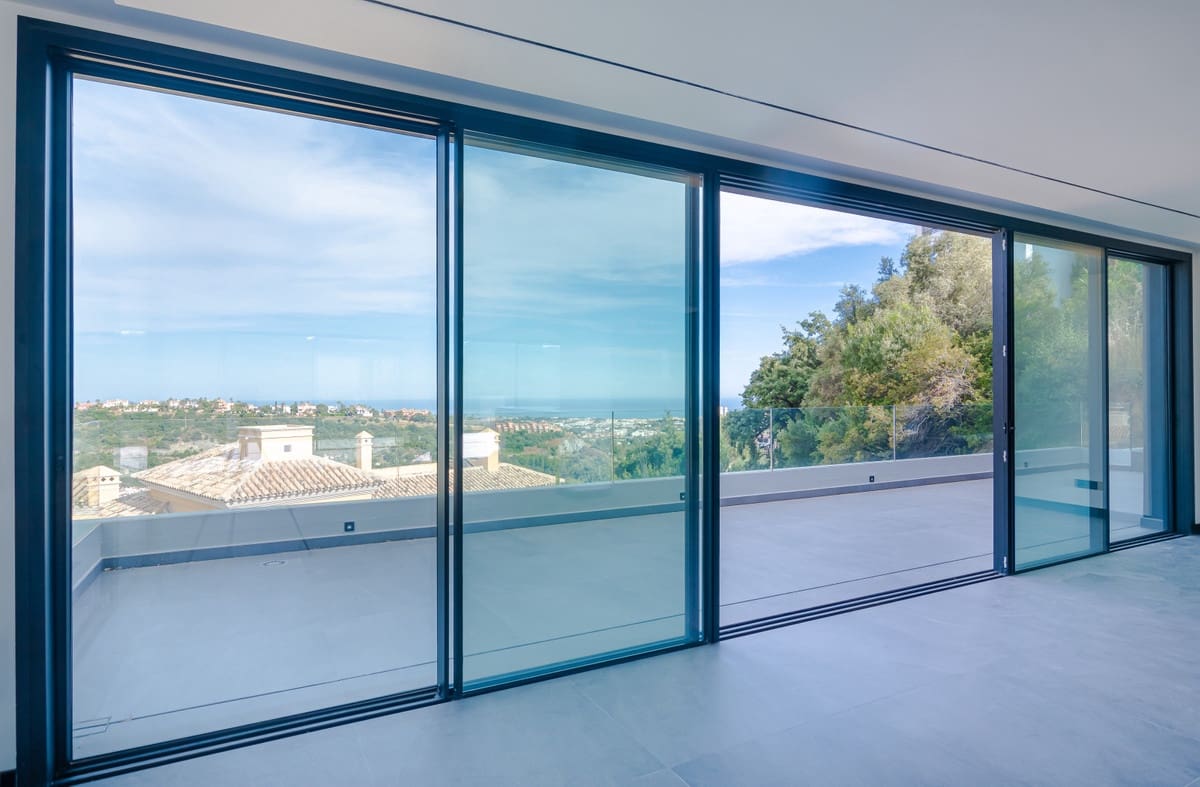 7 soverom Villa til salgs i Los Arqueros med svømmebasseng garasje - € 4 750 000 (Ref: 9105497)