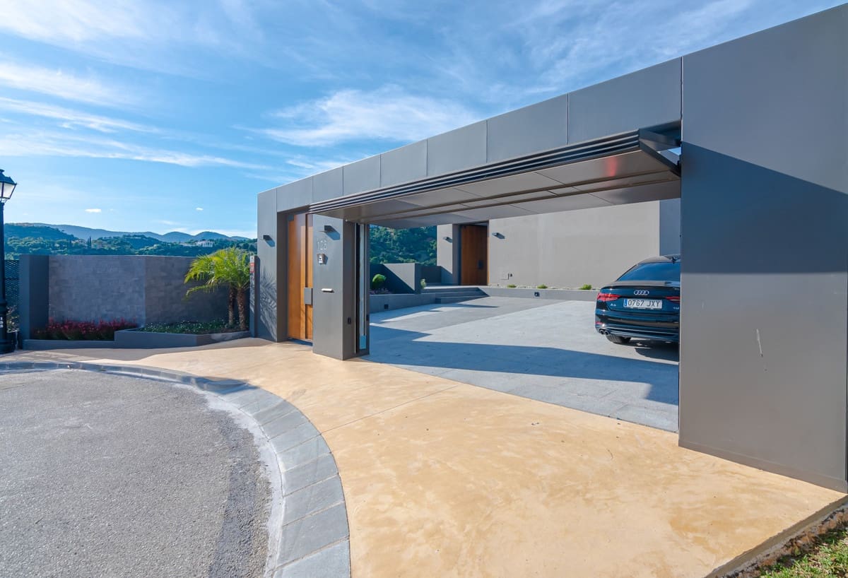 7 soverom Villa til salgs i Los Arqueros med svømmebasseng garasje - € 4 750 000 (Ref: 9105497)