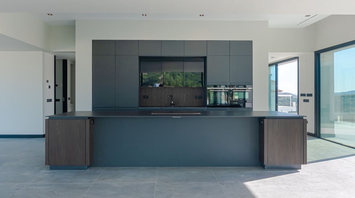 7 soverom Villa til salgs i Los Arqueros med svømmebasseng garasje - € 4 750 000 (Ref: 9105497)