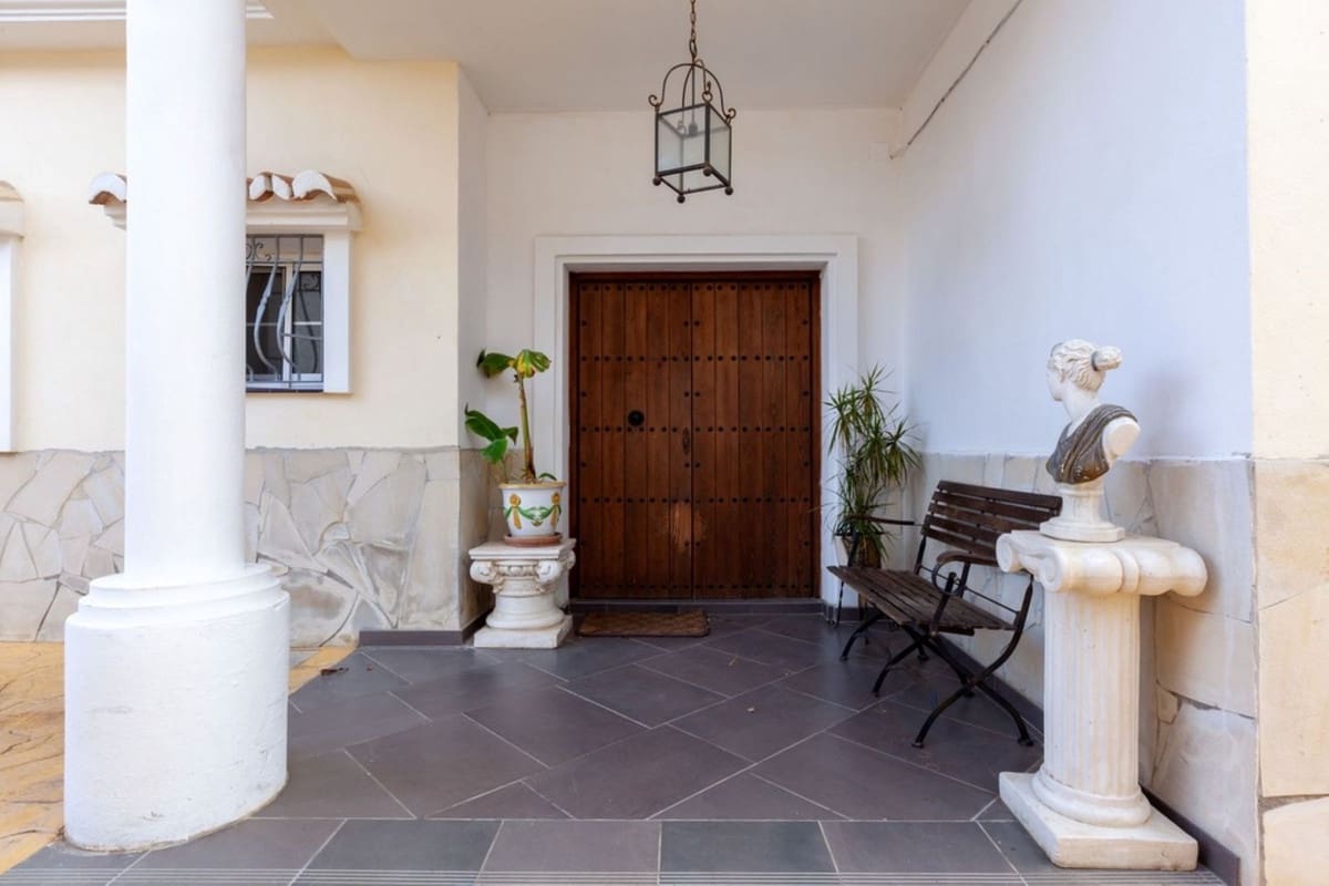 5 soveværelse Villa til salg i Mijas Golf med swimmingpool - € 960.000 (Ref: 9106989)