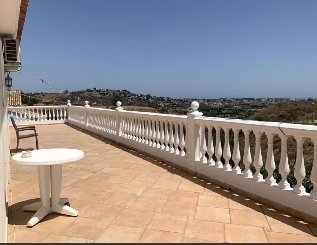 5 soveværelse Villa til salg i Mijas Golf med swimmingpool - € 960.000 (Ref: 9106989)